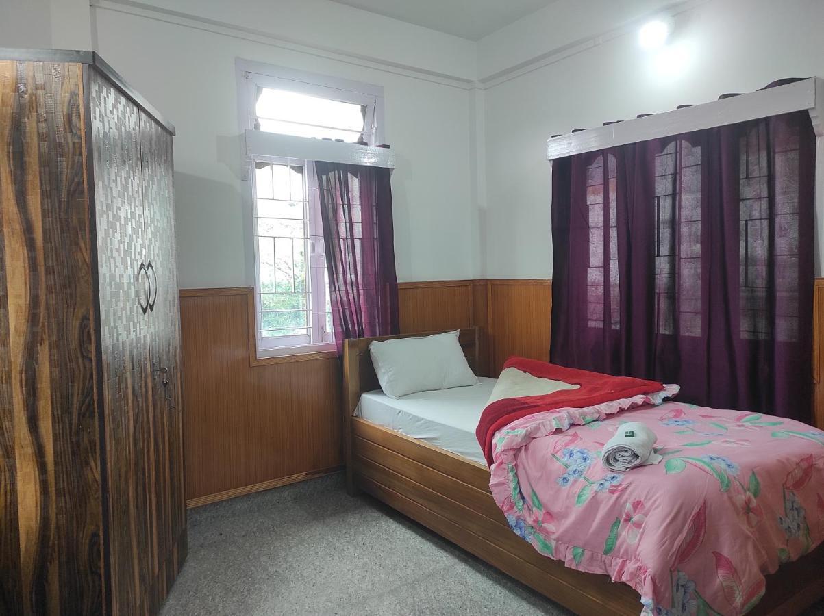 Hotel Tawang Regency Luaran gambar